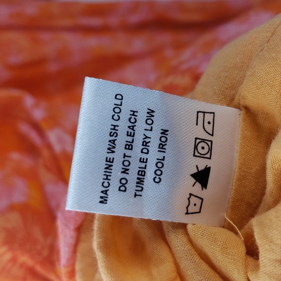 Lovers and Friends Reston Mini Dress in Mitzy Ditsy Orange Size Small - smocked - Picture 8 of 9